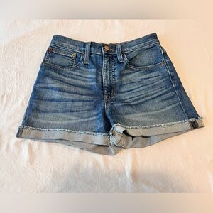 J‎ Crew midrise denim cutoff jean shorts women’s size 24 medium wash